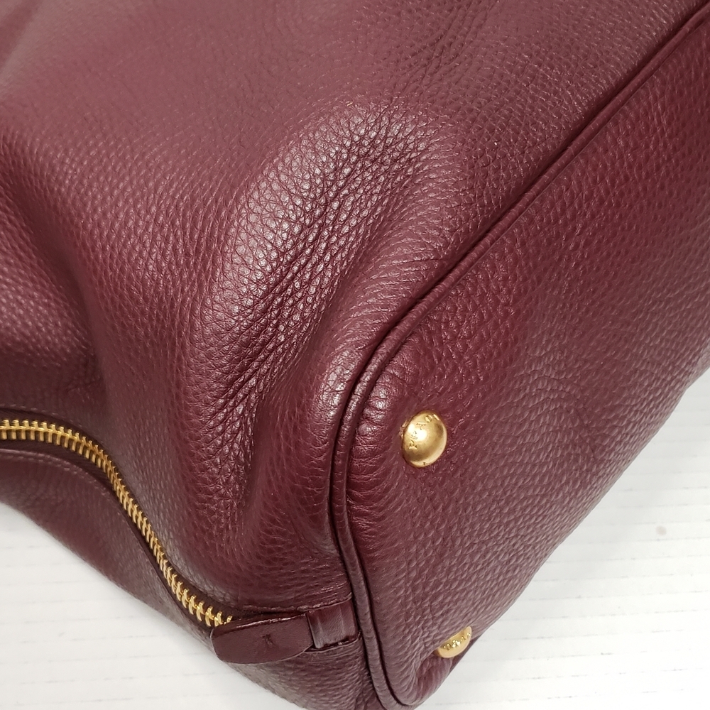 Authentic Prada Vitello Daino Leather Tote Burgundy Large Shoulder Bag - Picture 9 of 16